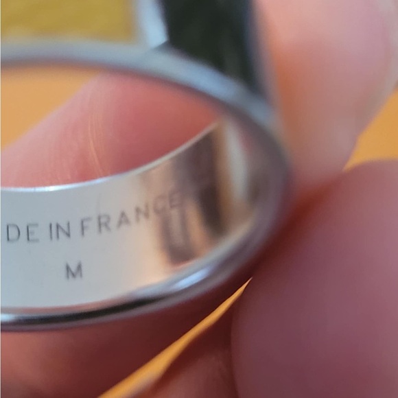 Authentic LOUIS VUITTON DAMIER RING - Picture 7 of 8